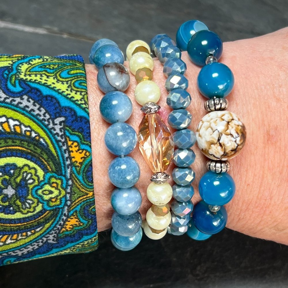 "The Kai" Beaded Bracelet Stack Semi Precious Chunky Agate Jade Shell Pearl New!